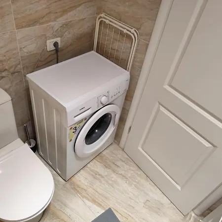 Apartamento 411 Bucareste