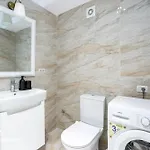 411 Bukarest